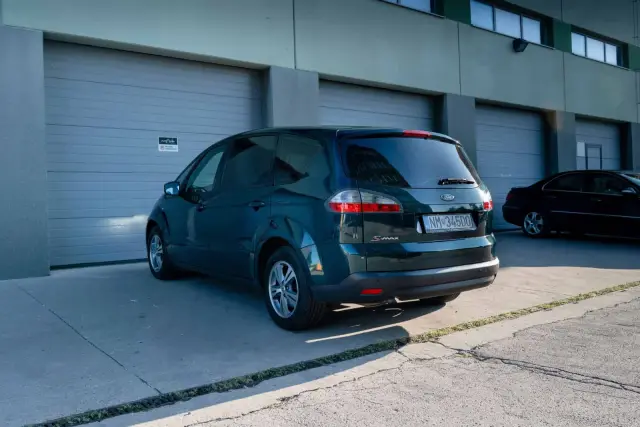 Ford S-MAX, fotografia 4