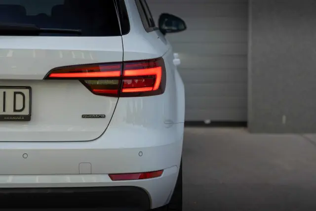 Audi A4 Avant, 2.0 TDi Quattro, fotografia 7