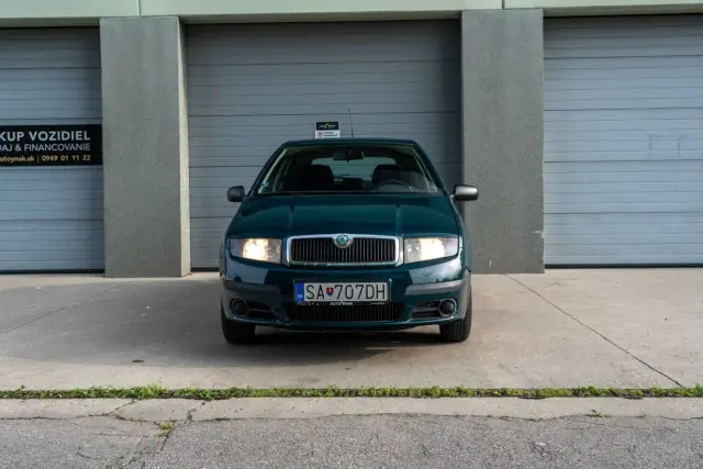 Škoda Fabia 1.2 HTP 2006, fotografia 2