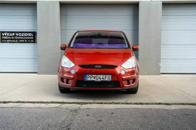 Ford S-MAX, fotografia 2