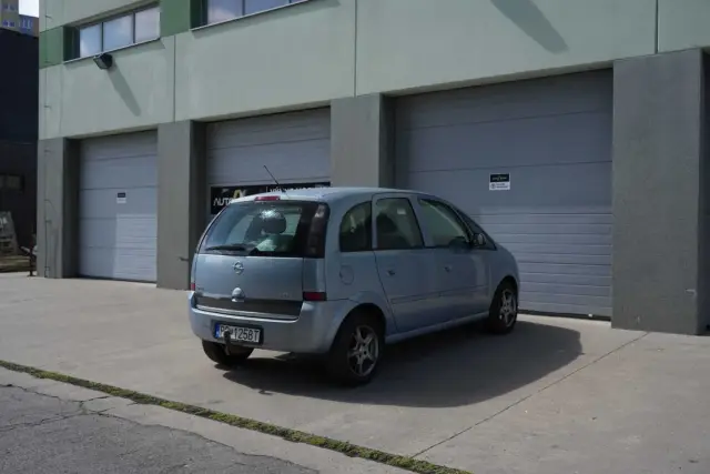 Opel Meriva 1.4i 66kw, fotografia 4