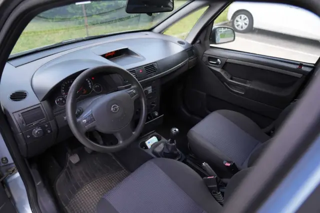 Opel Meriva 1.4i 66kw, fotografia 7