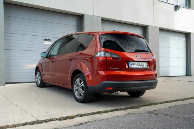 Ford S-MAX, fotografia 4