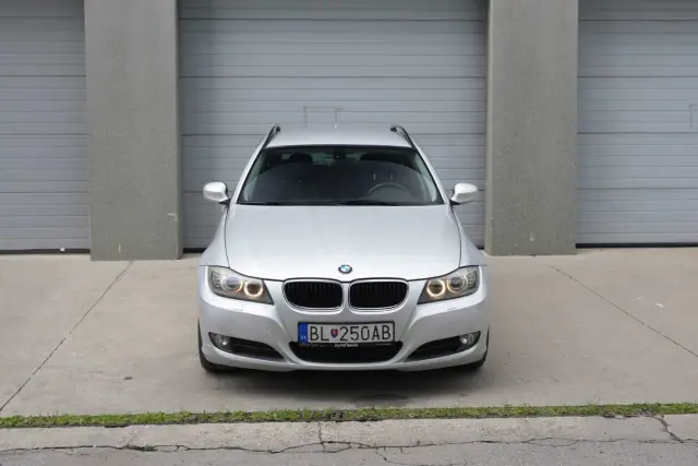 BMW 320d xDrive Touring facelift, fotografia 2
