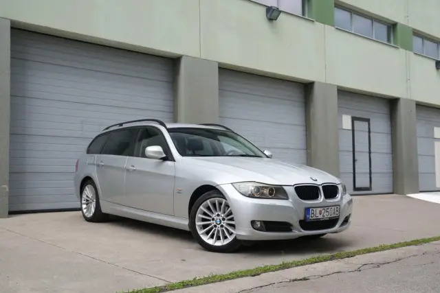 BMW 320d xDrive Touring facelift, fotografia 3