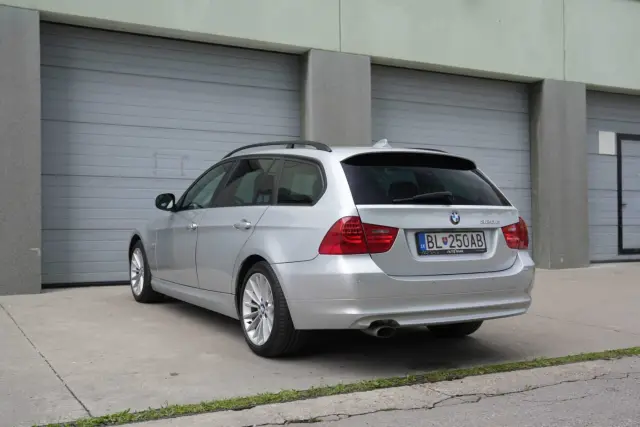 BMW 320d xDrive Touring facelift, fotografia 4