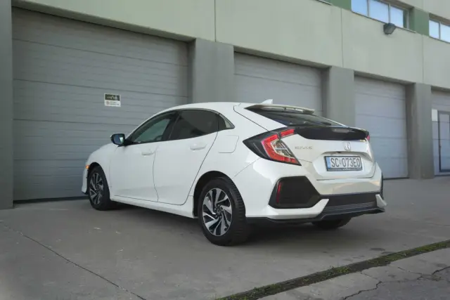 Honda Civic V-TEC, fotografia 4