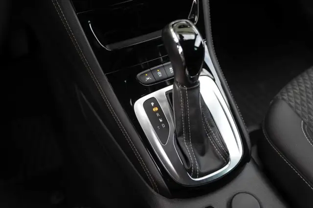 Opel Astra ST Automat, fotografia 13