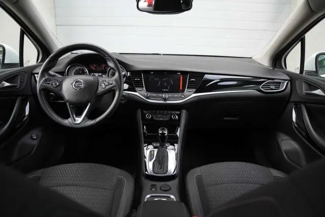 Opel Astra ST Automat, fotografia 14
