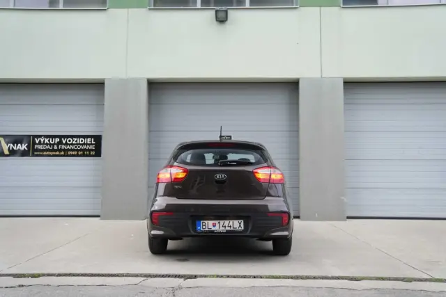 Kia Rio facelift 2016, fotografia 5