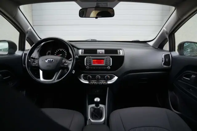 Kia Rio facelift 2016, fotografia 8