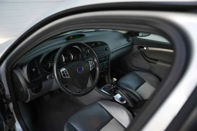 SAAB 9-3, fotografia 5