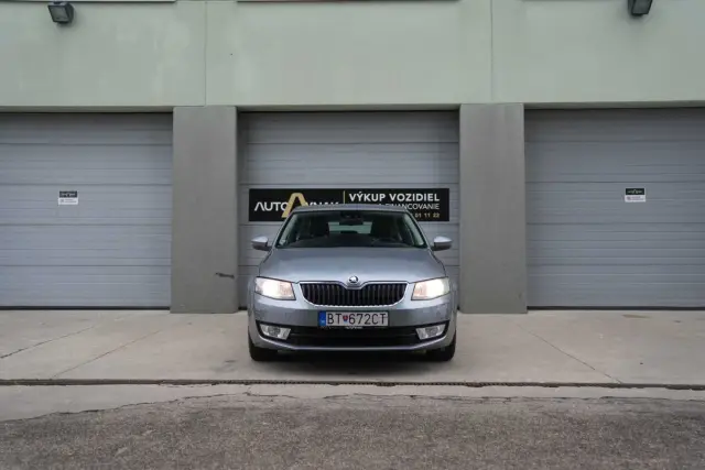 Škoda Octavia 3, fotografia 3