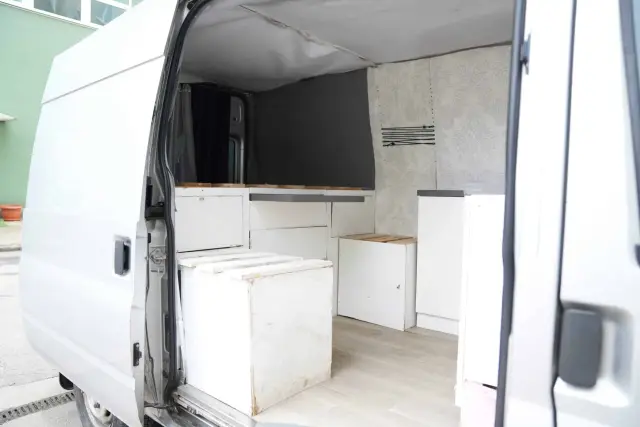 Ford Transit 2.0 tdci, fotografia 10