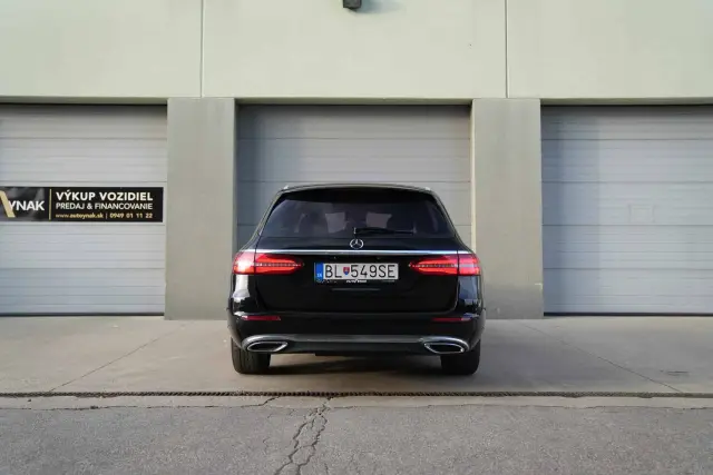 Mercedes-Benz E200d REZERVOVANÉ, fotografia 6