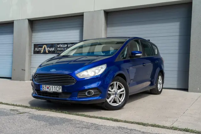 Ford S-MAX, fotografia 1