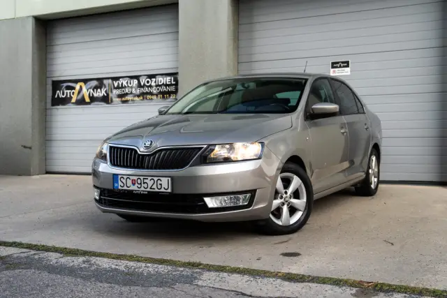 Škoda Rapid 1.2 TSi 63kw, SR vozidlo
