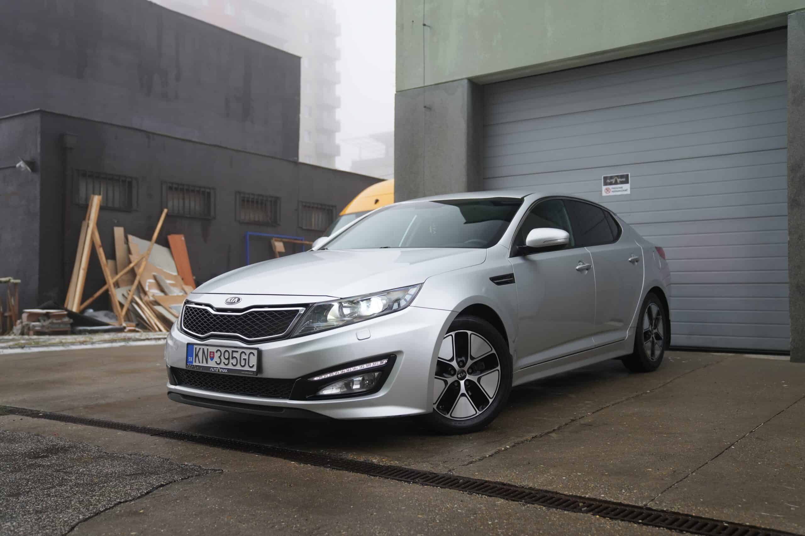 Kia Optima 2.0 CVVT Hybrid