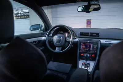 Audi S4, fotografia 9