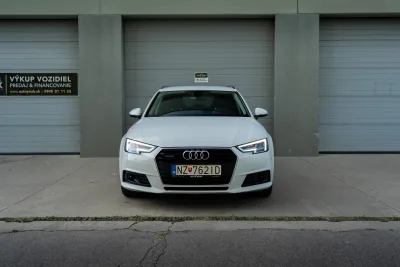 Audi A4, fotografia 1