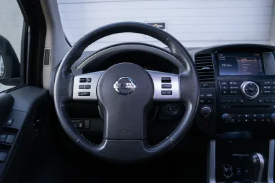 Nissan Pathfinder, fotografia 14