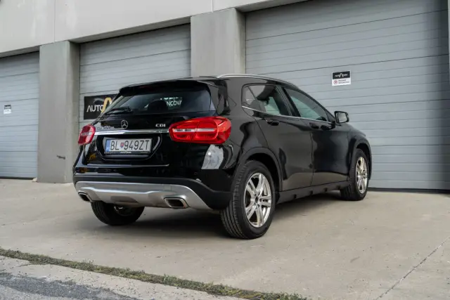 Mercedes-Benz GLA, fotografia 6