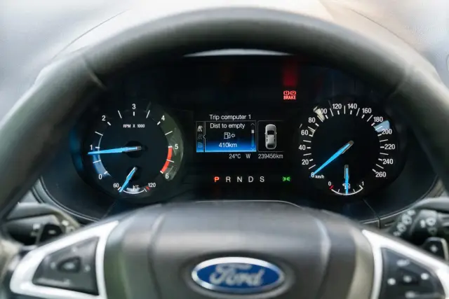 Ford S-MAX, fotografia 8